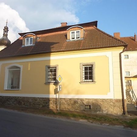 Guest House U Zlateho Jelena Zinkovy Bagian luar foto
