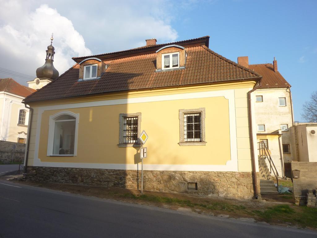 Guest House U Zlateho Jelena Zinkovy Bagian luar foto